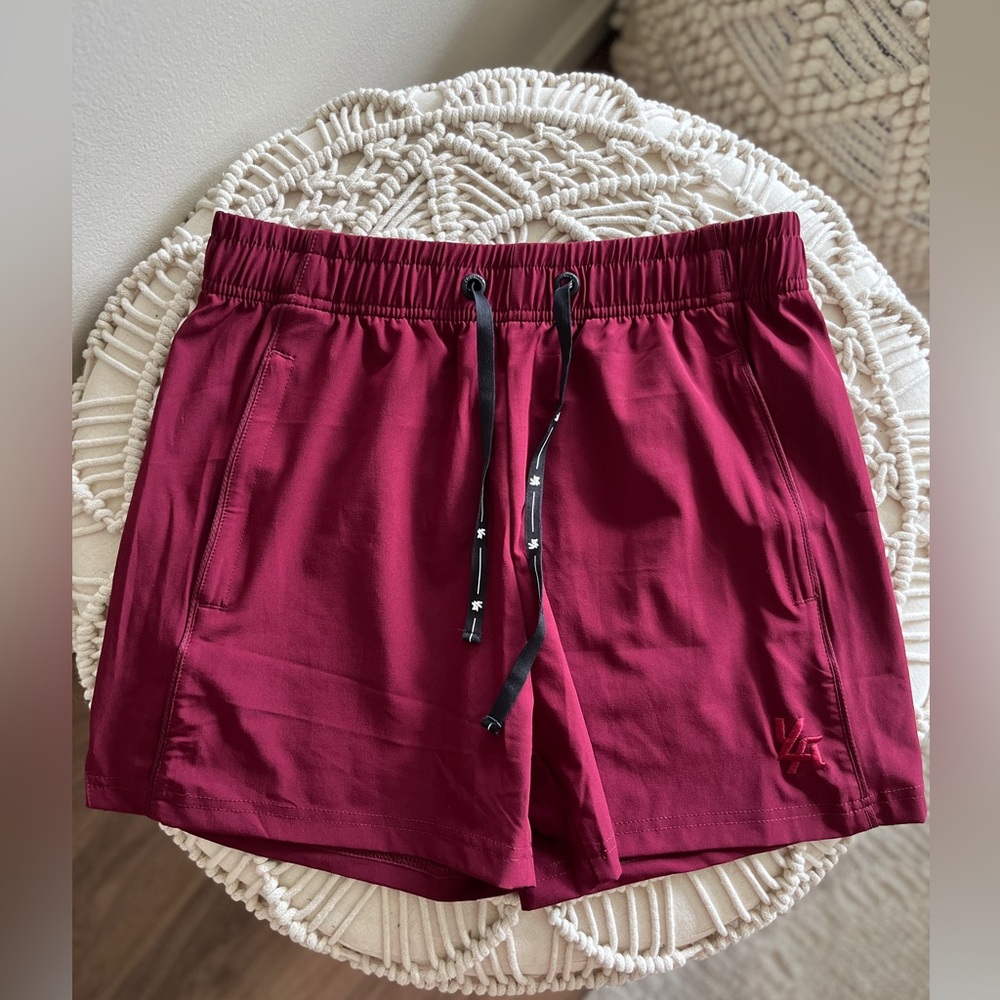 YoungLA 101 Bodybuilding Short Shorts in Burgundy